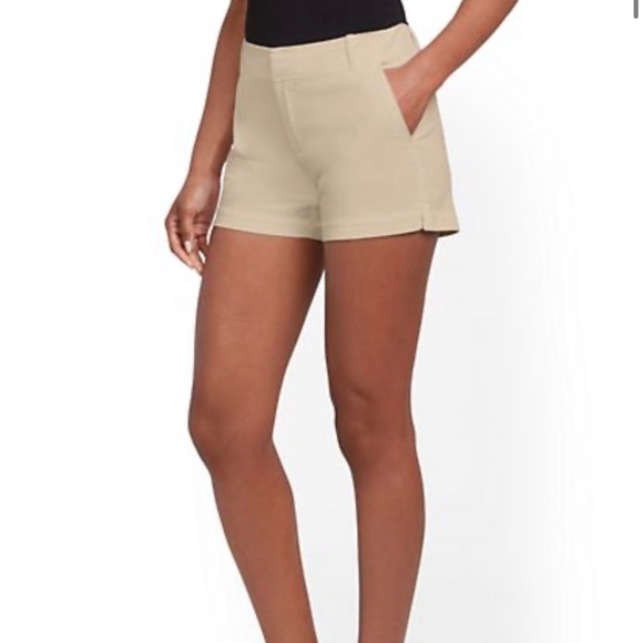 Hampton 4” short. $20/ each - Picture 1 of 2